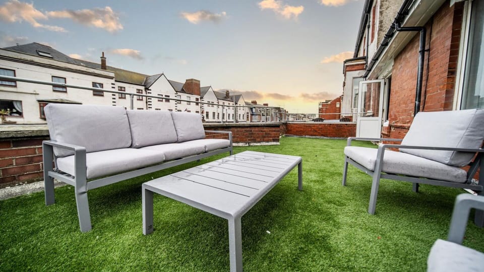 Terrace Rooftop (1)