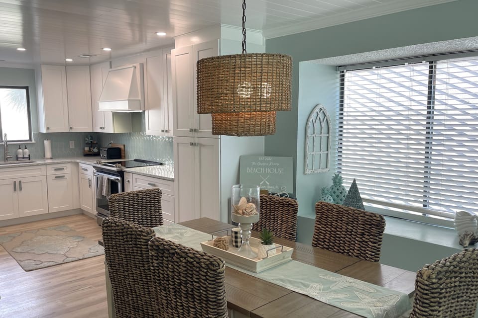 Convenience and Style Abounds at Gulf Coastin'