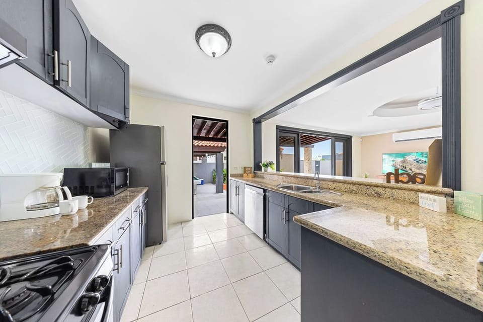 5 bedroom villa with 2 private pools (471)