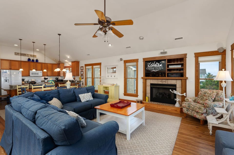 NH293: Saltwater Solace | Living Area - Deck Access, Fireplace (Off-Season Only)