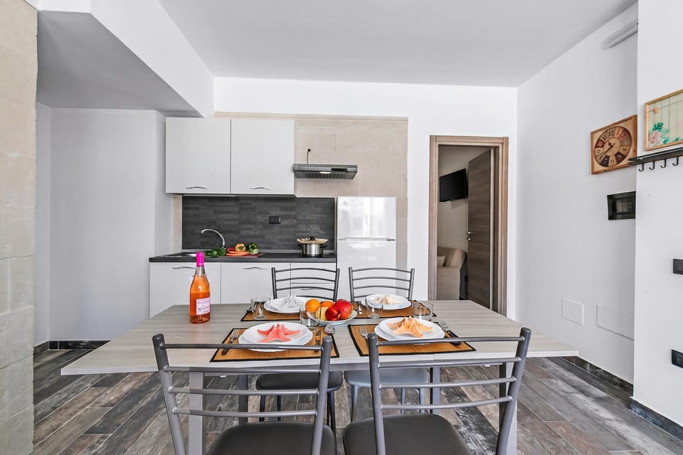 Kitchen and dining area