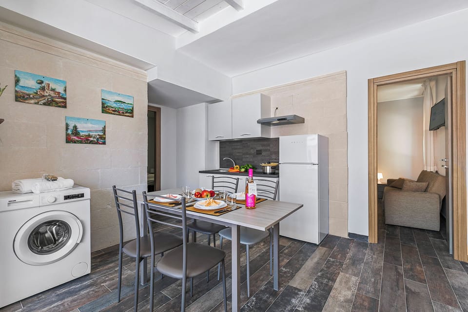Kitchen and dining area