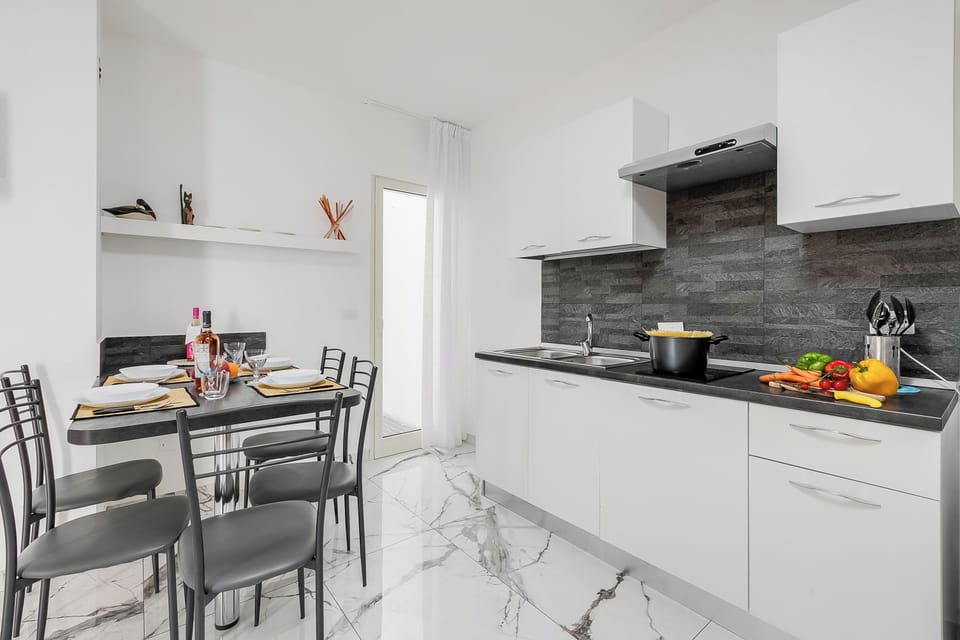 Kitchen and dining area