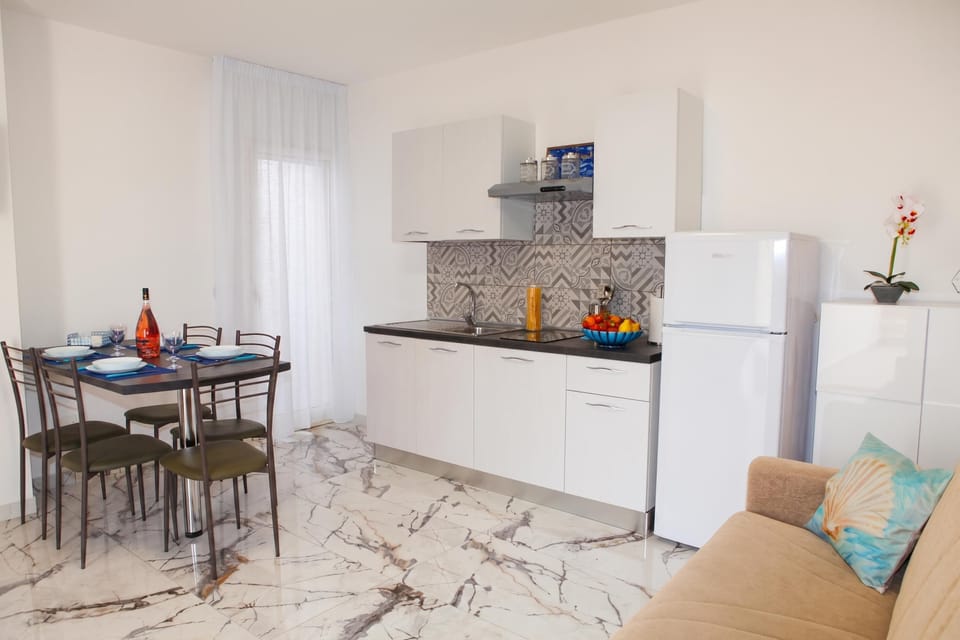 Kitchen and dining area