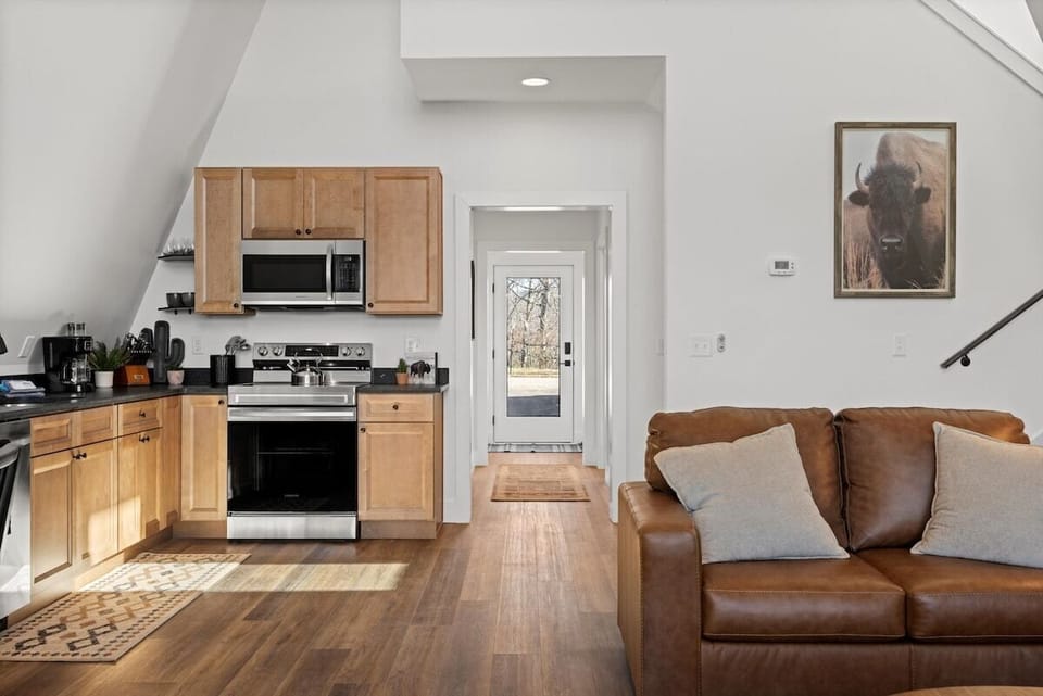 House 4 - Open concept living room, kitchen and dining