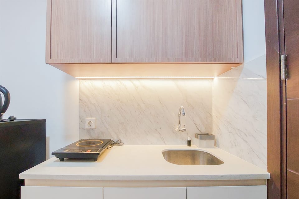 Studio | Private kitchen | Full-size fridge, stovetop, rice cooker