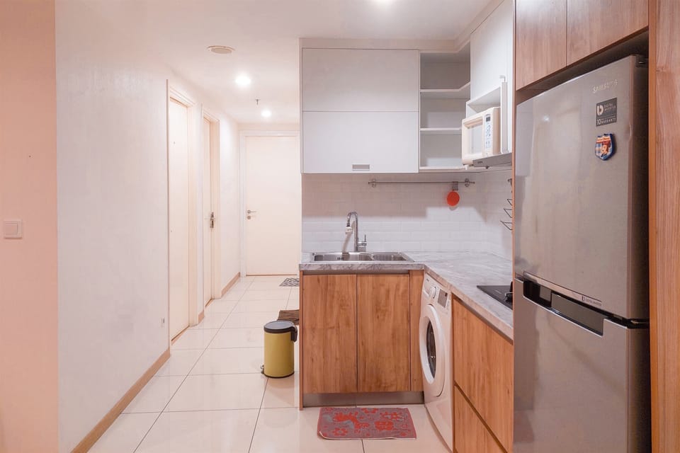 Apartment | Private kitchen | Full-size fridge, microwave, stovetop, rice cooker
