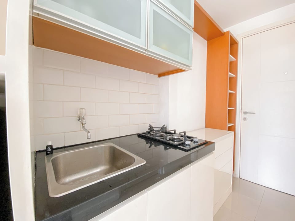 Studio | Private kitchen | Full-size fridge, stovetop, rice cooker
