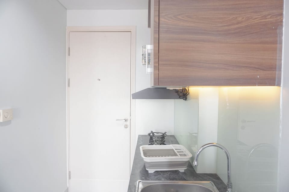 Studio | Private kitchen | Full-size fridge, stovetop, rice cooker