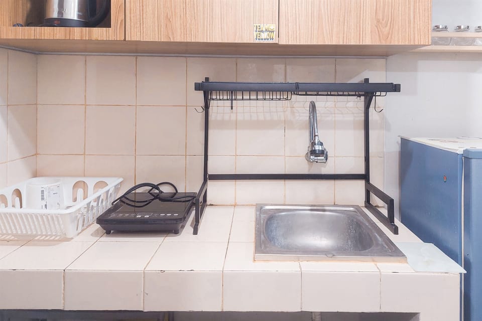 Studio | Private kitchen | Full-size fridge, stovetop, rice cooker