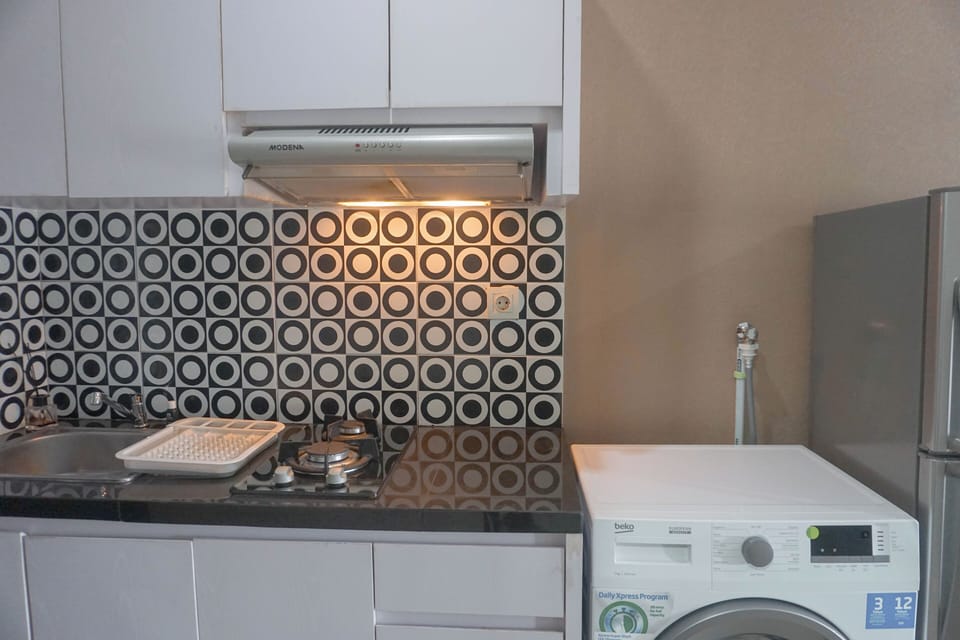 Studio | Private kitchen | Full-size fridge, microwave, stovetop, rice cooker