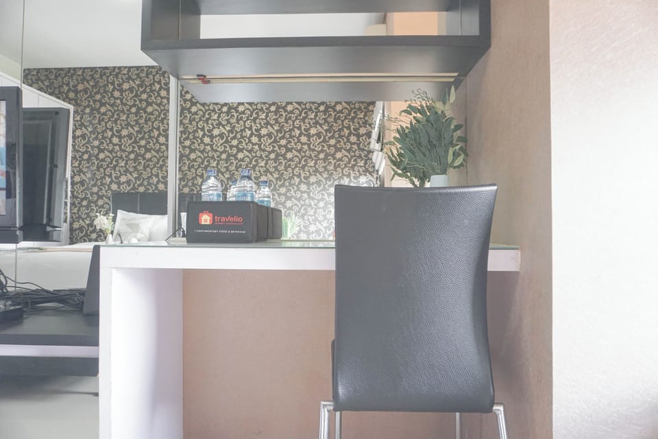 Studio | In-room dining