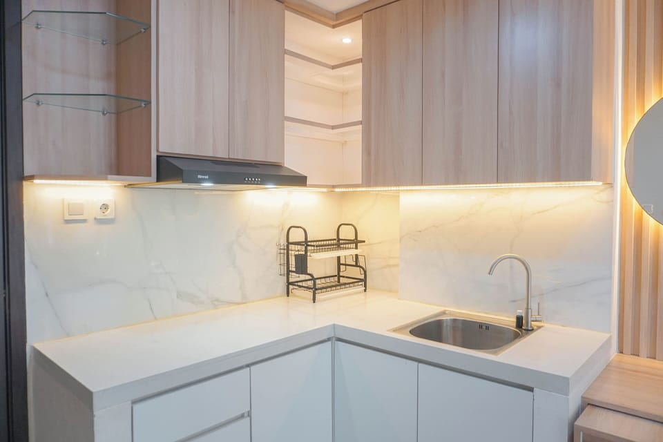 Studio | Private kitchen | Full-size fridge, stovetop, rice cooker
