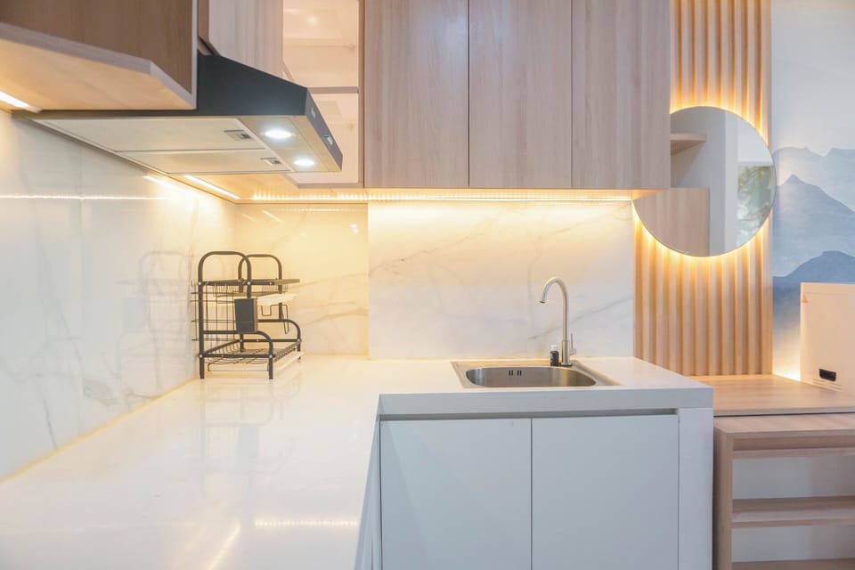 Studio | Private kitchen | Full-size fridge, stovetop, rice cooker