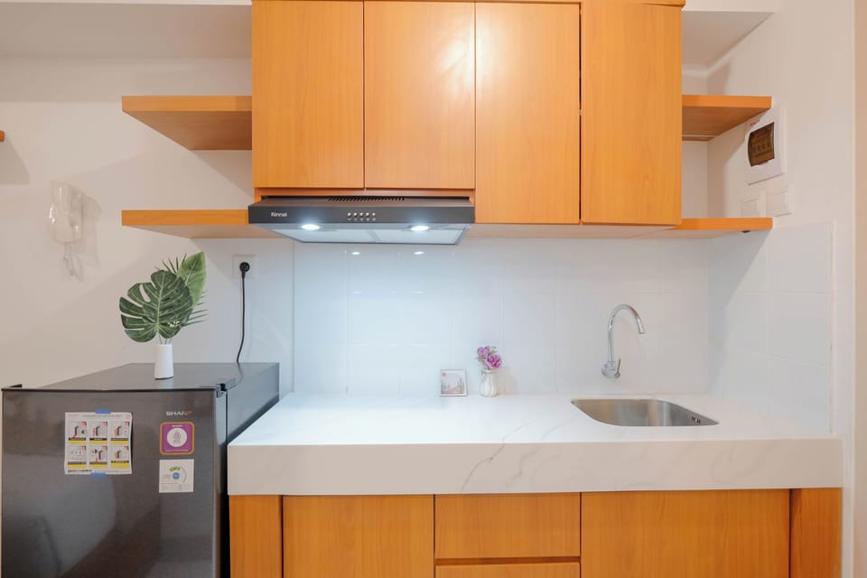 Studio | Private kitchen | Full-size fridge, stovetop, rice cooker