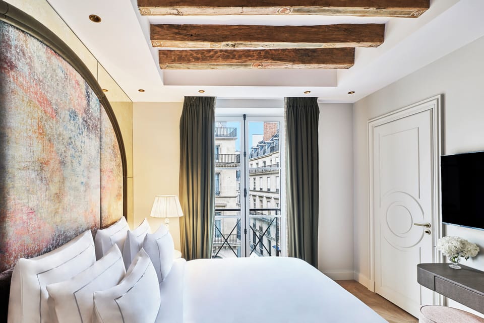 Deluxe Room, 1 King Bed, City View (Castiglione Room) | Premium bedding, down comforters, pillowtop beds, free minibar items