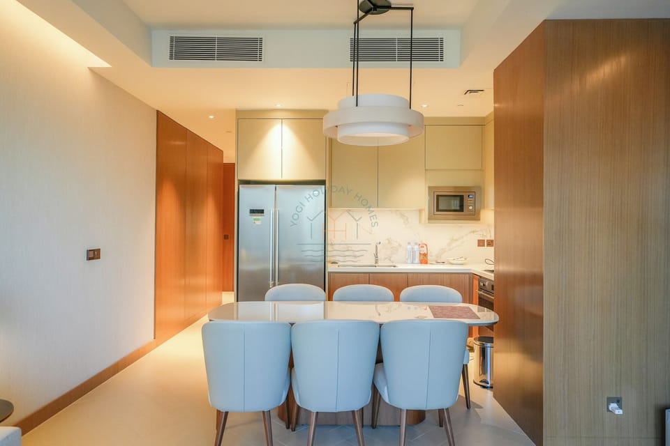 Deluxe Apartment, Kitchenette, City View | Private kitchen | Cleaning supplies