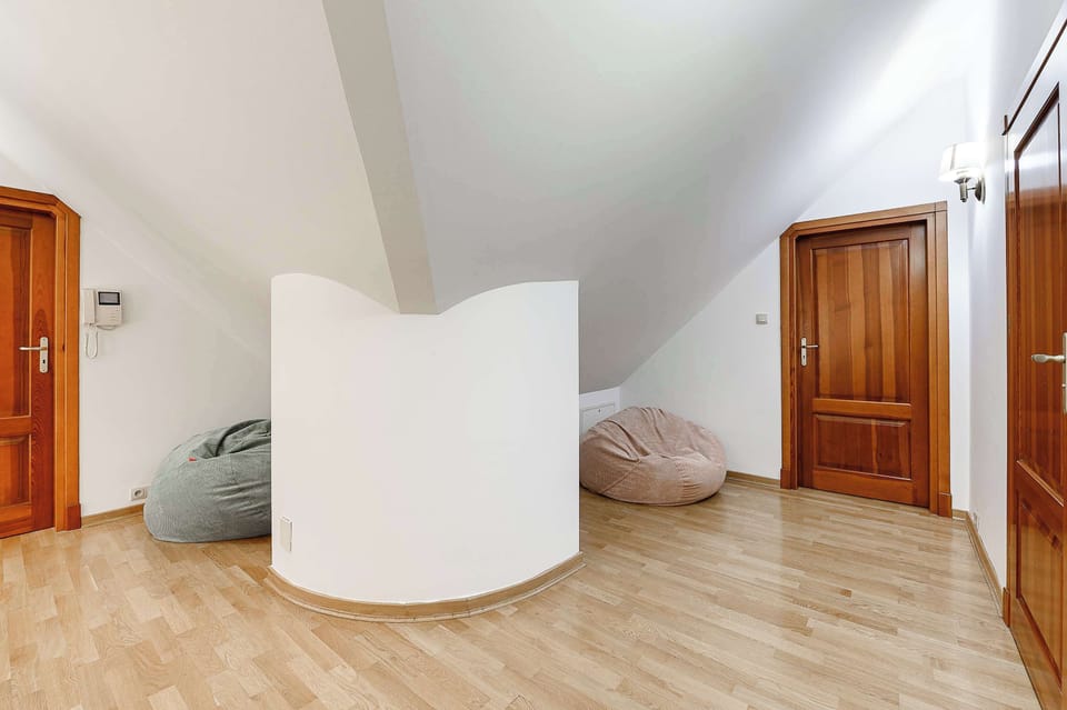 Common space