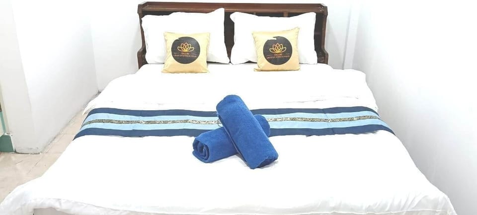 Standard Double Room | Free WiFi