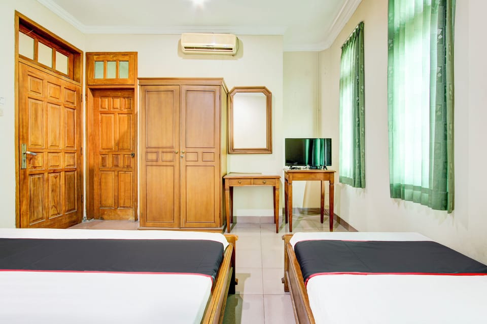 Family Suite | Laptop workspace, free WiFi, bed sheets