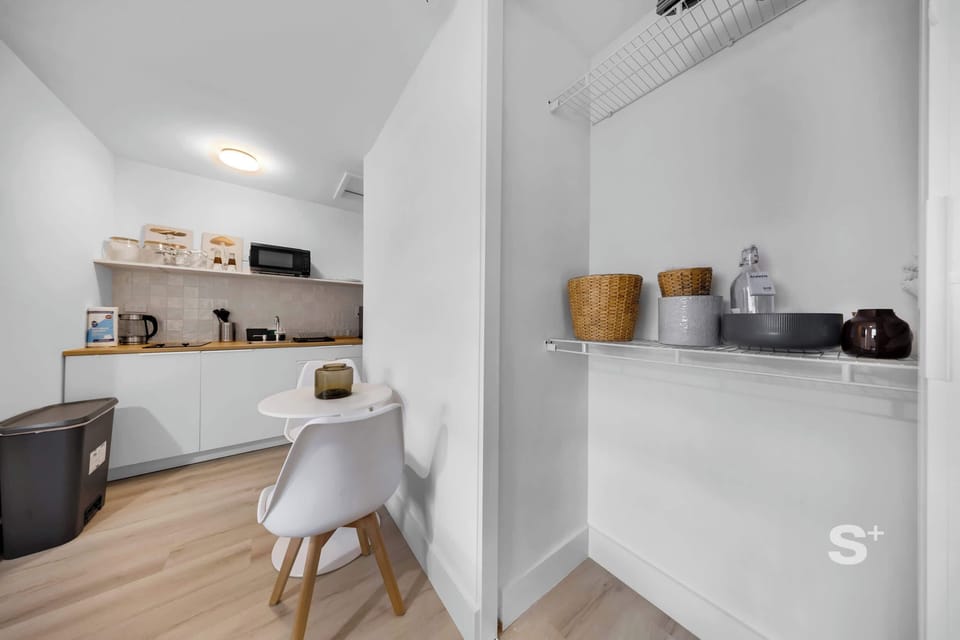 Closet space to put your belongings and hang your clothes. 