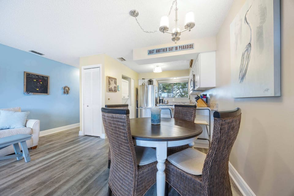 Dining table with seating for 4