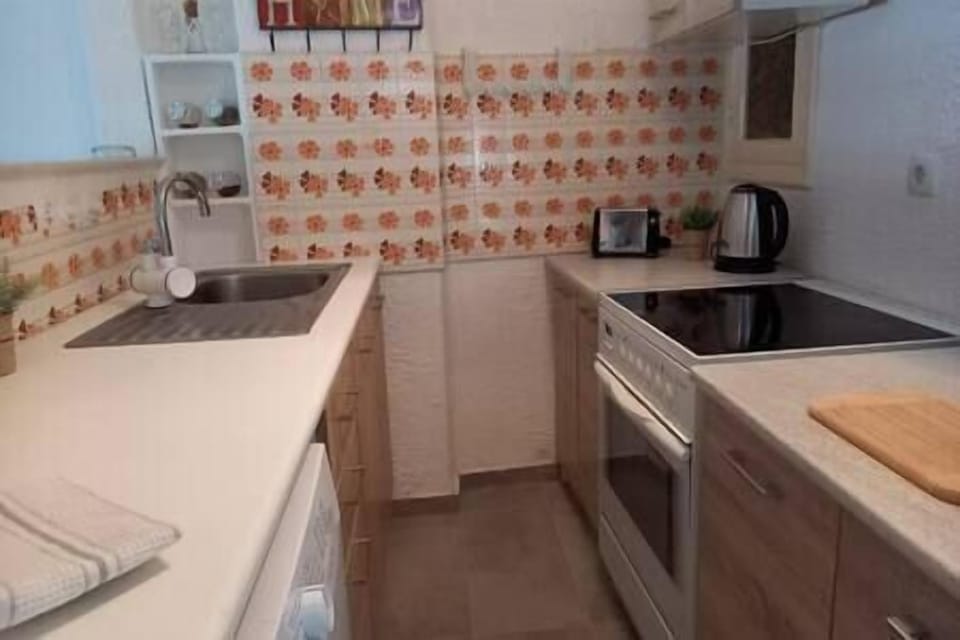 Kitchen (1)
