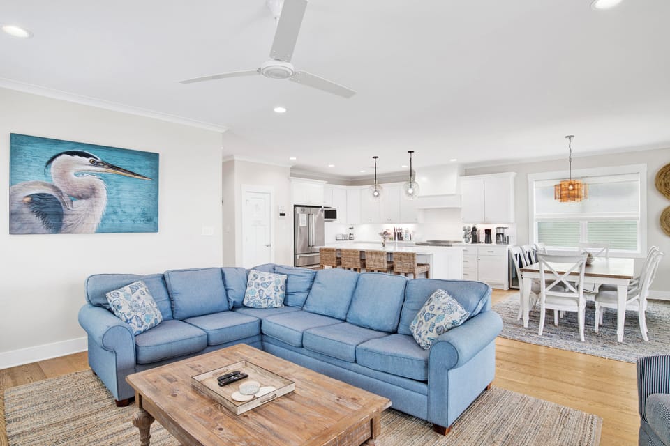 Between the Tides is pet-friendly for up to 2 dogs (additional fees apply)