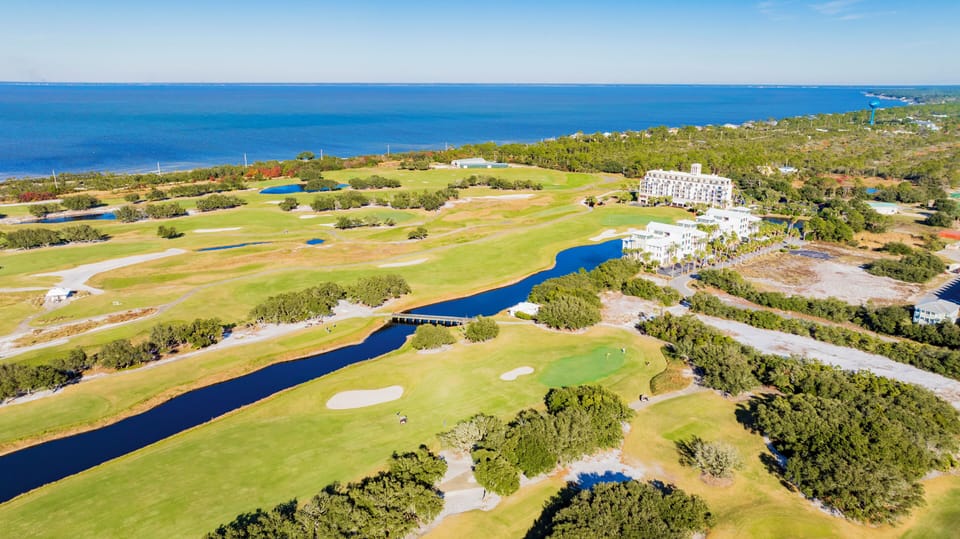 18 hole golf course  on the Gulf of Mexico