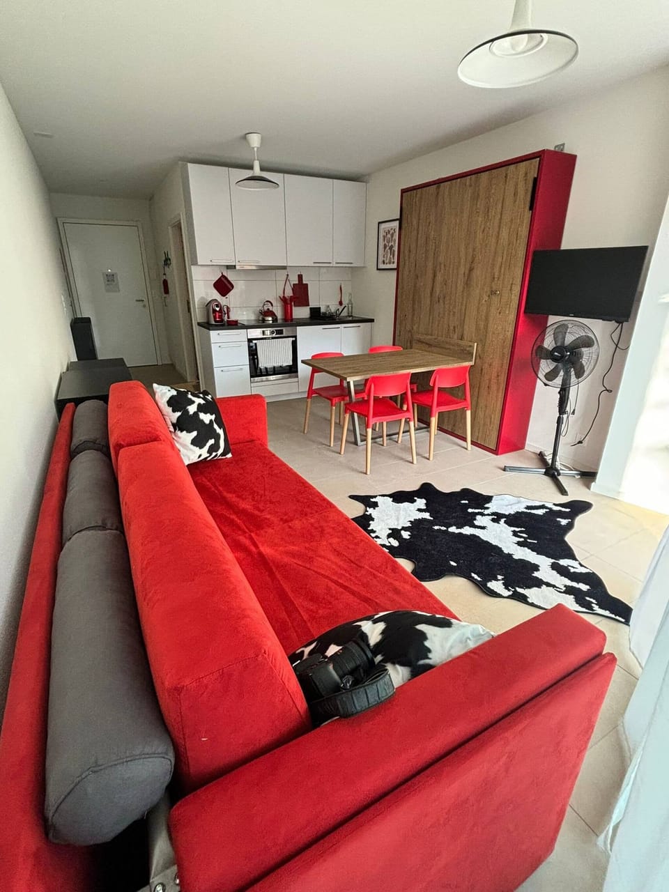 Studio, 1 Bedroom, Balcony | Living area