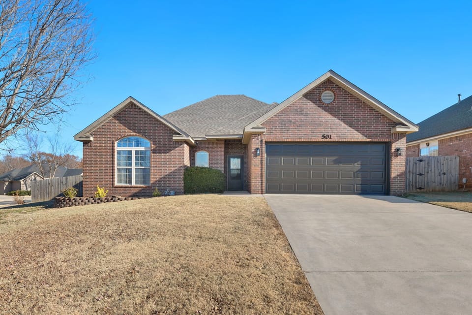 Our home is just 2 miles to Bentonville's premiere MTB trails and a quick drive to Downtown!