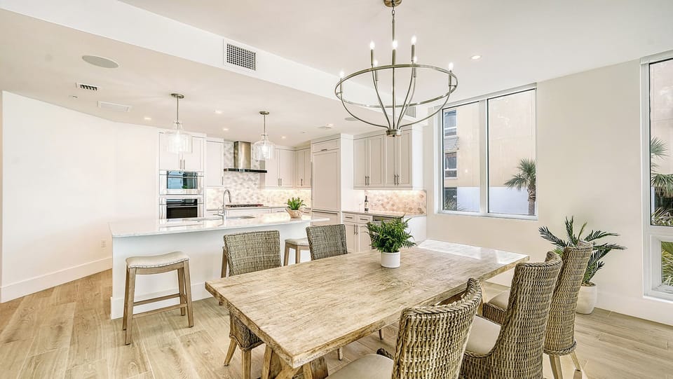Dining - Kitchen