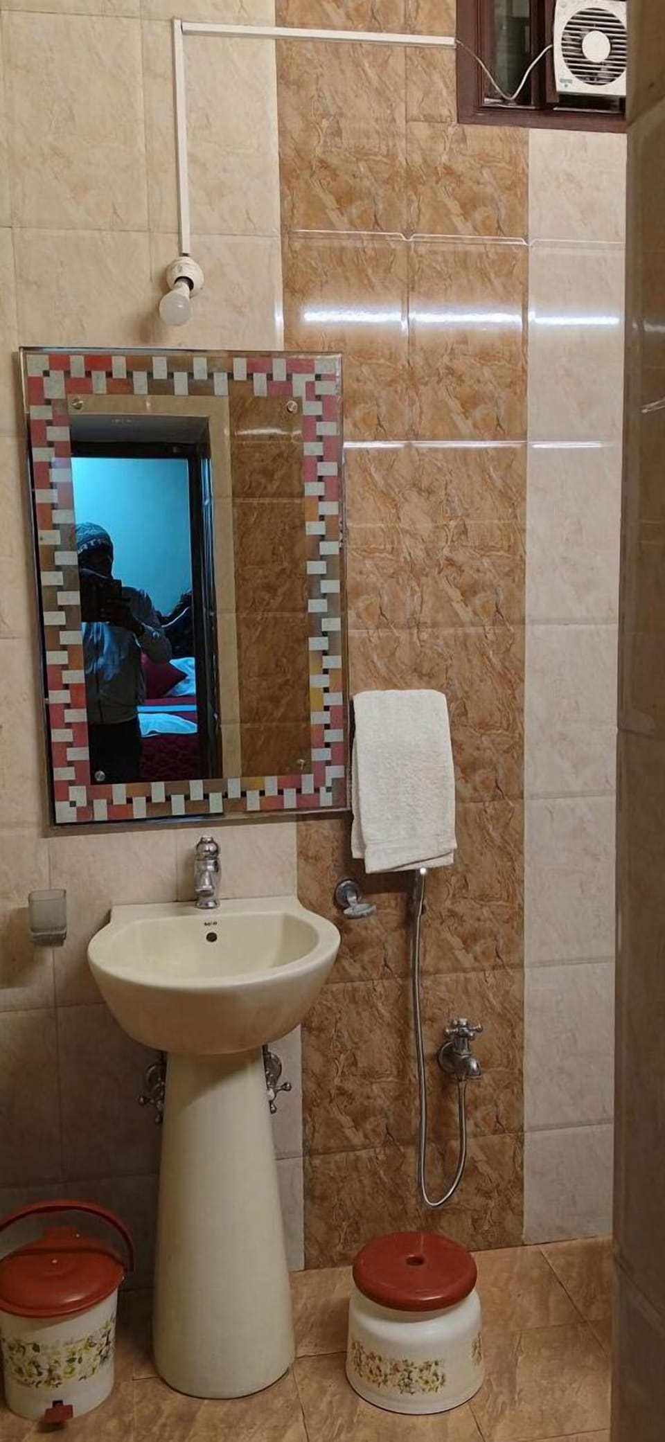 Shower, towels, soap, shampoo