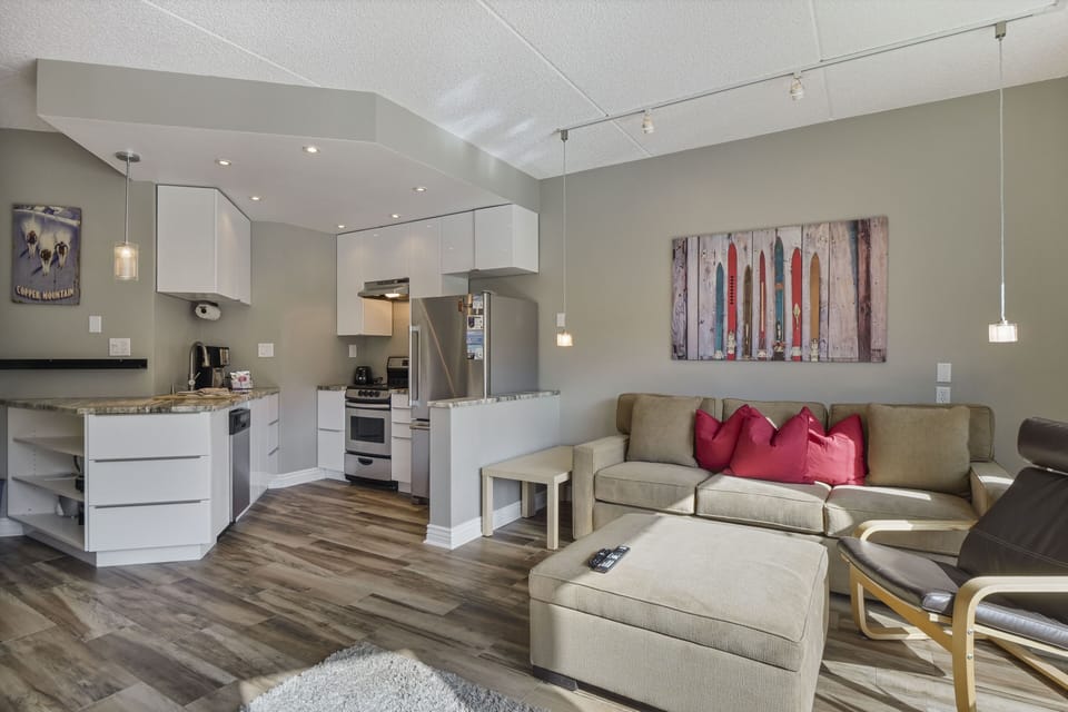 Furniture, Indoors, Living Room, Room, Home Decor