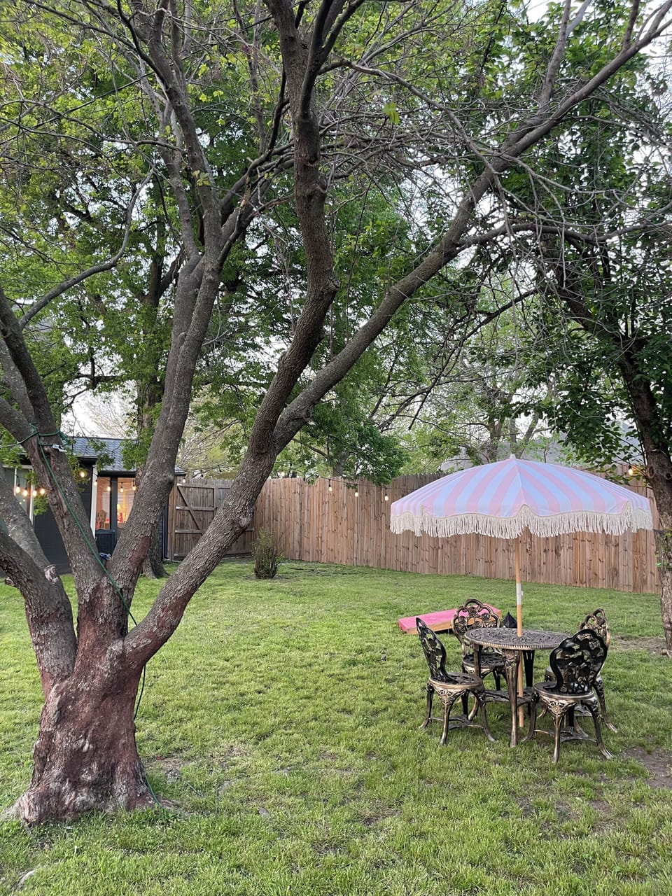 Outdoor dining