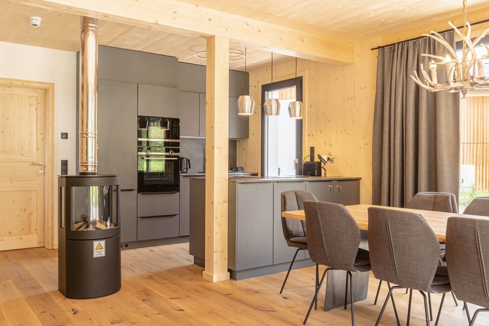 House | Dining