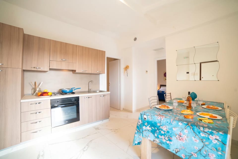 Kitchen and dining area