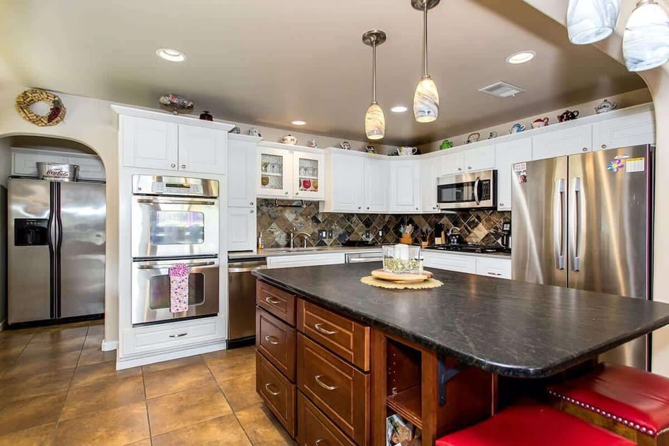 Kitchen is up to date with modern amenities