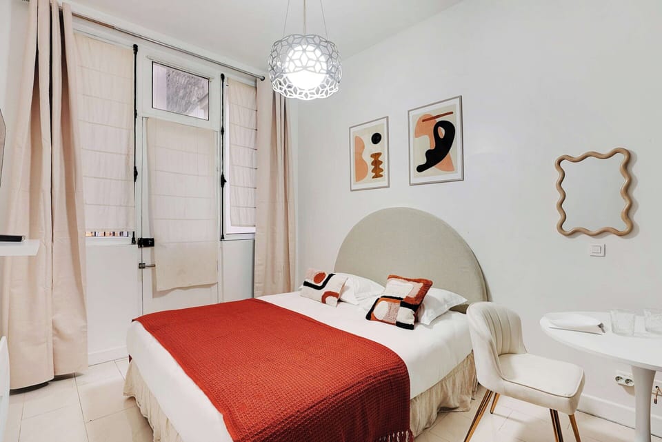 Apartment | 1 bedroom, iron/ironing board, bed sheets