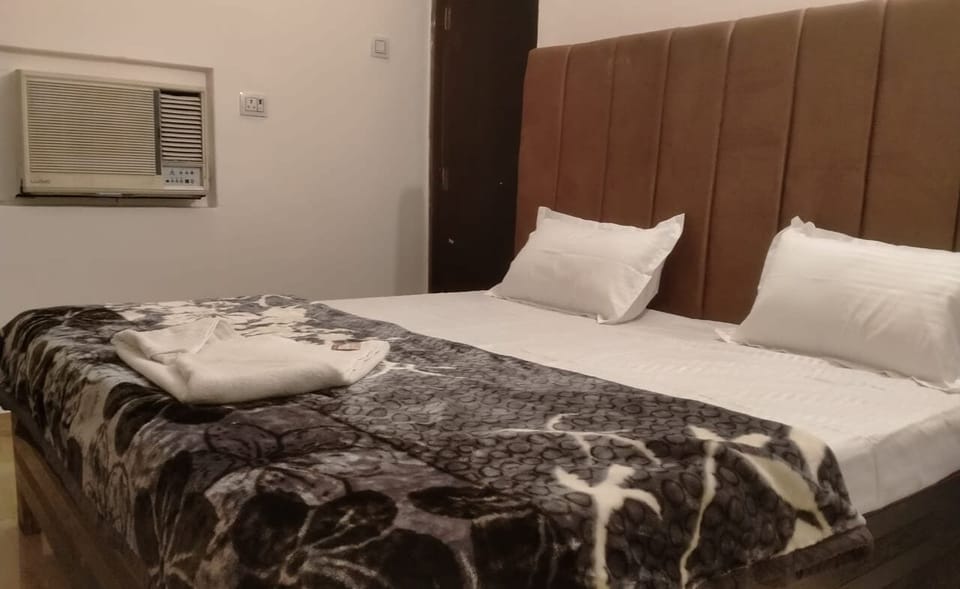 Deluxe Room | Free WiFi