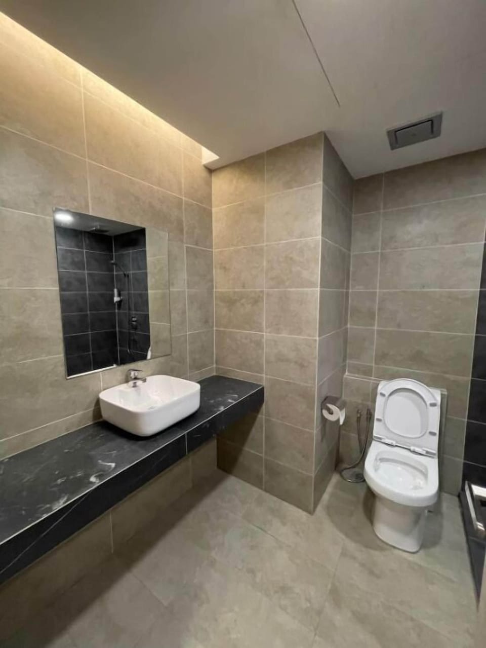 Studio, City View | Bathroom | Bidet