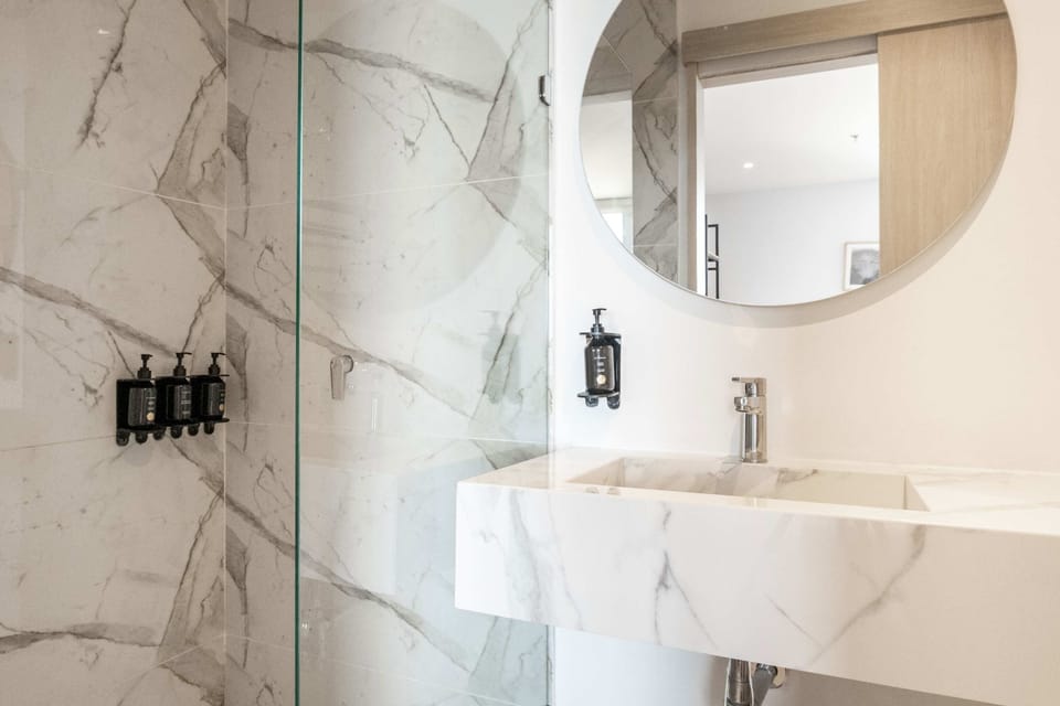 Modern Shower