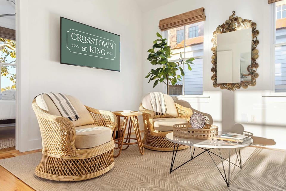Spacious living room with seating for your entire group