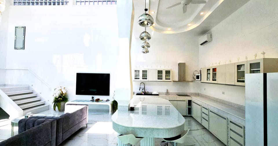 Luxury Villa, Private Pool | Private kitchen | Full-size fridge, microwave, oven, stovetop