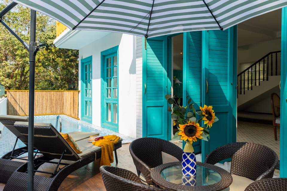 Villa | Balcony