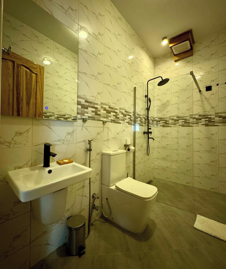 Family Apartment, Balcony, Mountain View | Bathroom | Shower, bidet, towels, soap