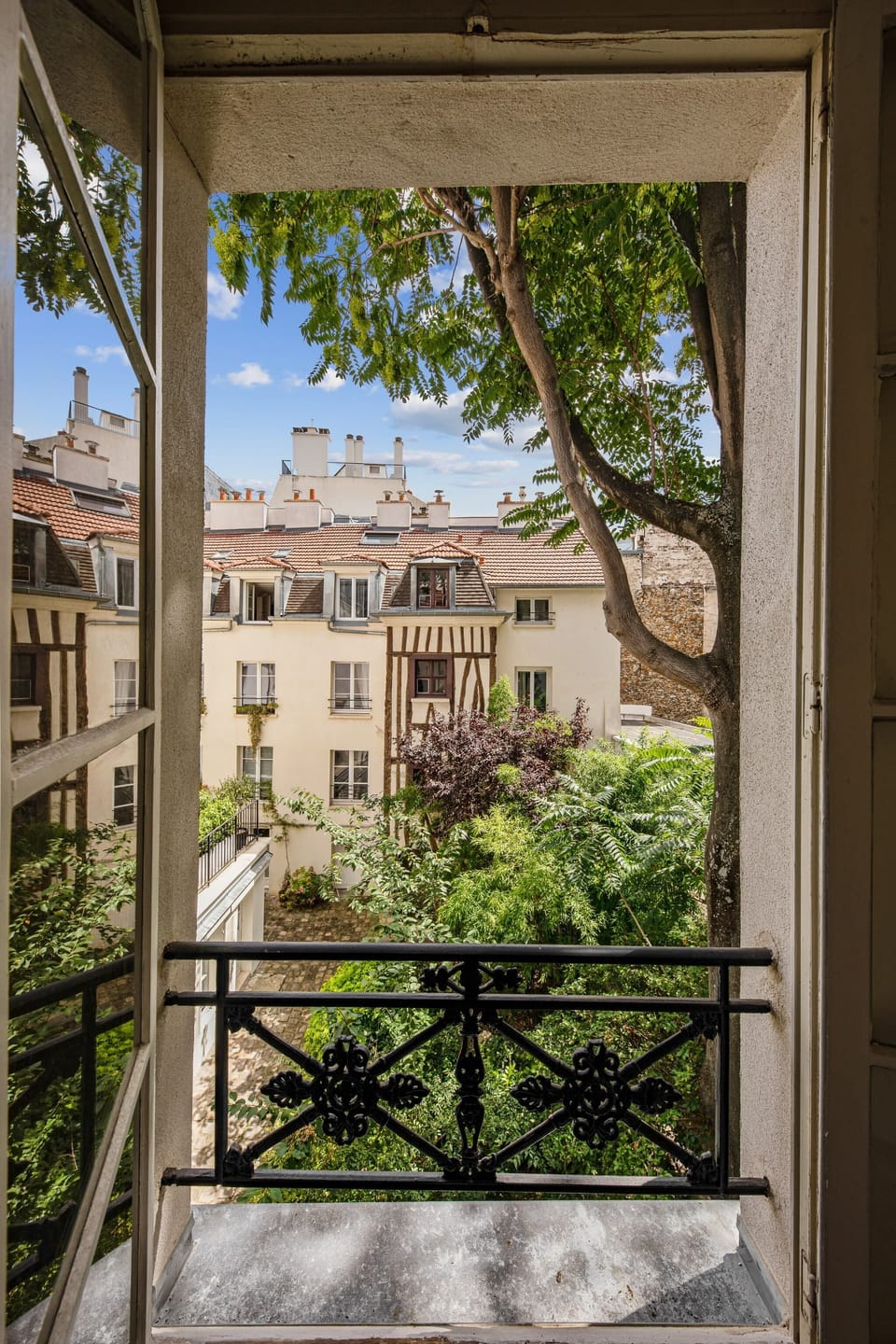 The interior courtyard view