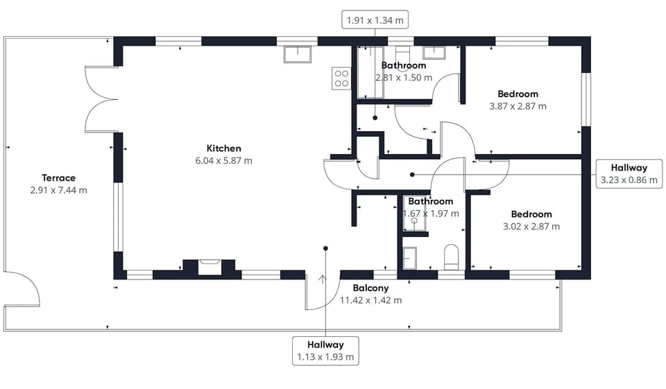 House | 2 bedrooms, desk