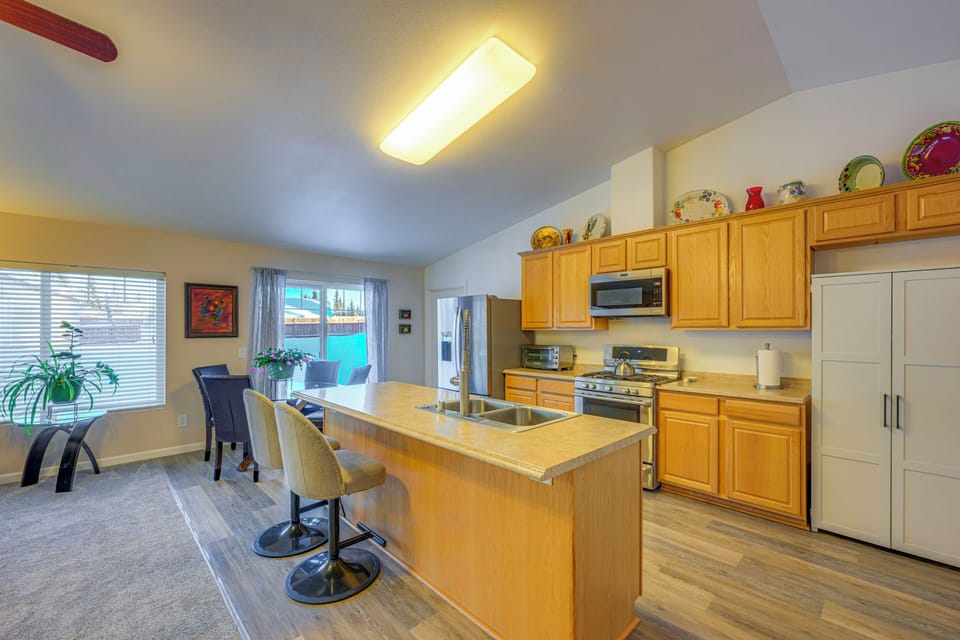 House (3 Bedrooms) | Interior