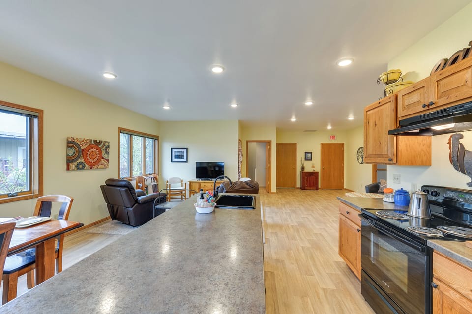 House (4 Bedrooms) | Interior